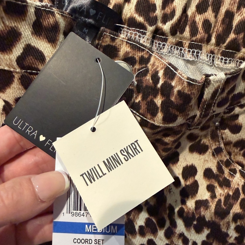 NWT Ultra Flirt Denim Brown Leopard Mini Skirt - Picture 3 of 5